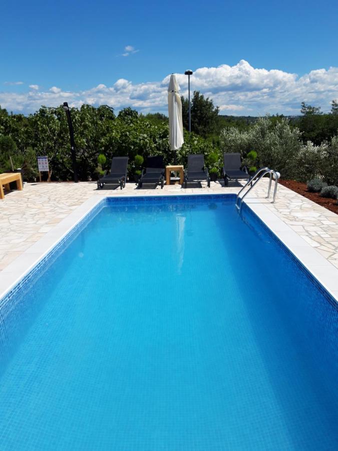 Casa Nora Adriatica Villa *