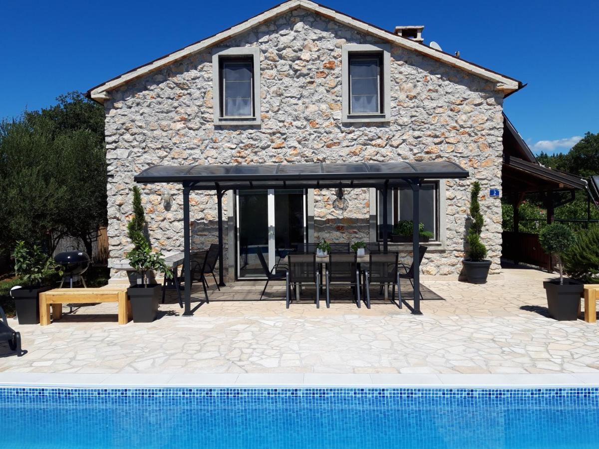 Casa Nora Adriatica Villa