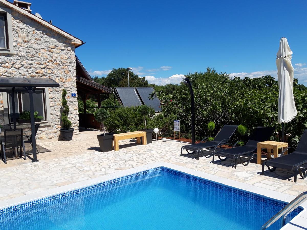 Casa Nora Adriatica Villa *
